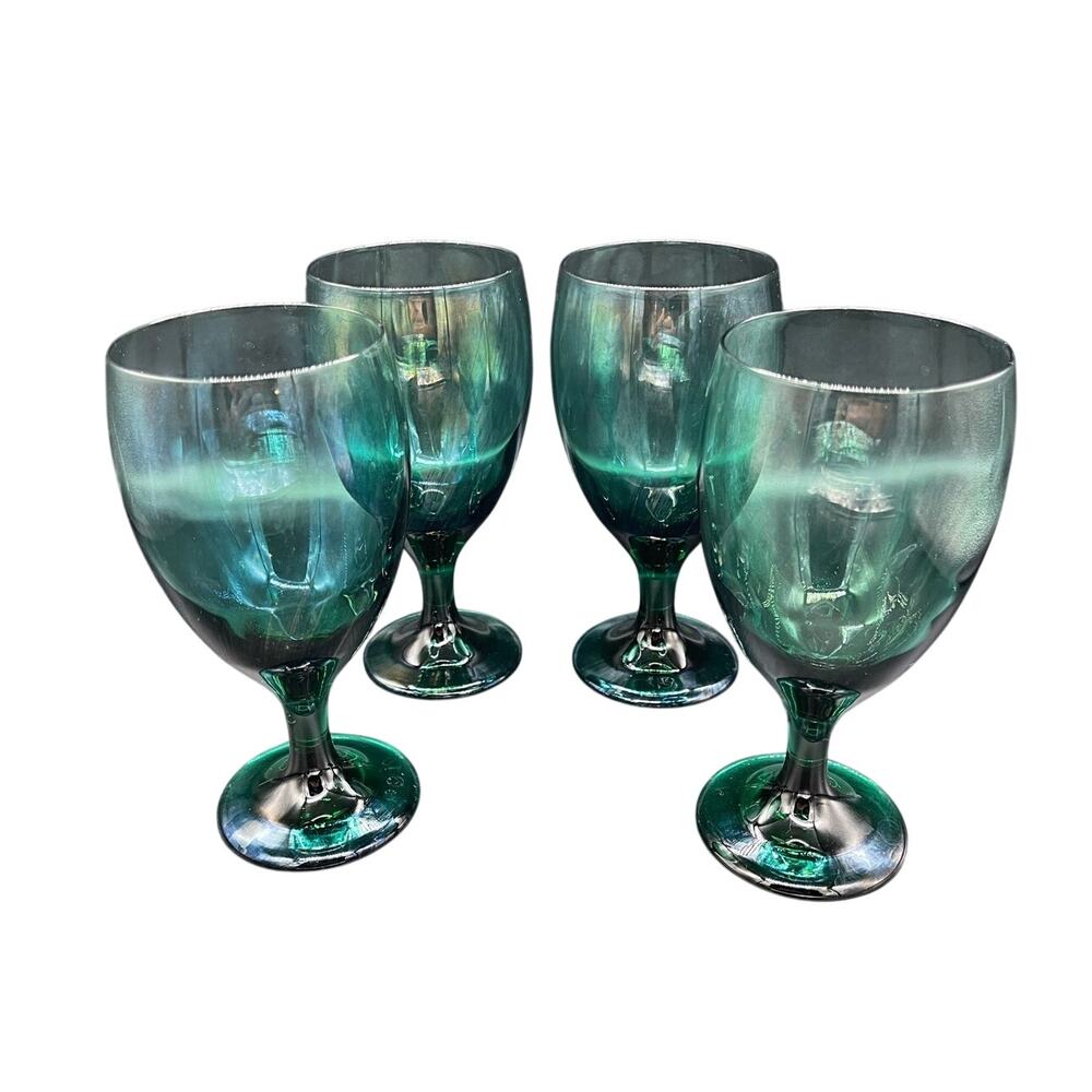 Libbey Set of 4 Stemmed Green Wine Glasses Water Goblets Stemware St Patrick's